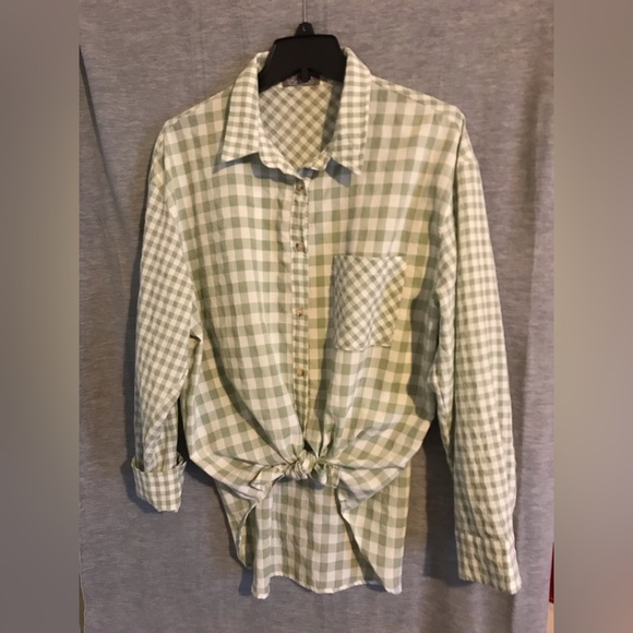 Light green checked long sleeved button down with tie front - Picture 2 of 2